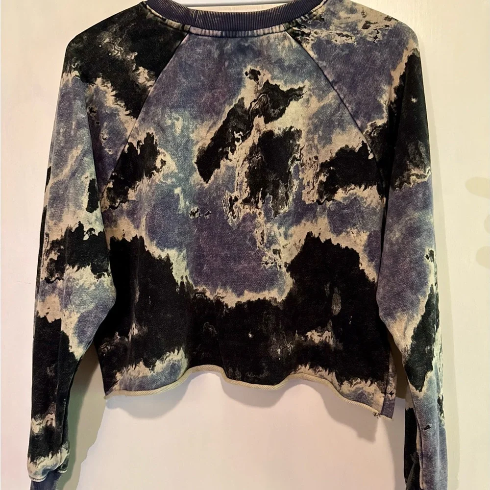 JoyLab Black and White Crop Hoodie, Acid Washed - Picture 3 of 4